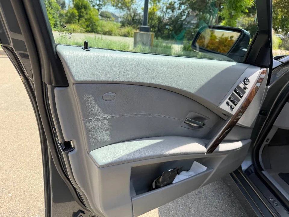 2004 BMW E39 5 Series - Image 9 of 23