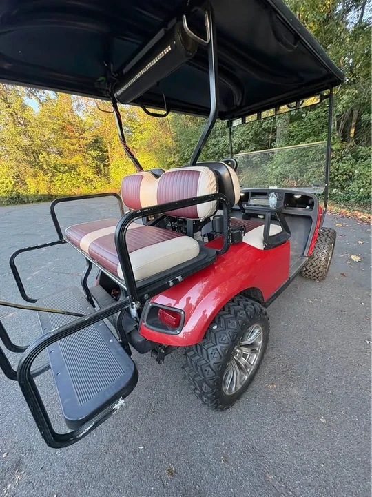 2007 Parts & Memorabilia Golf Carts - Image 2 of 6