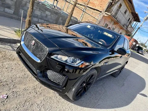 2017 Jaguar F-Pace Supercharged