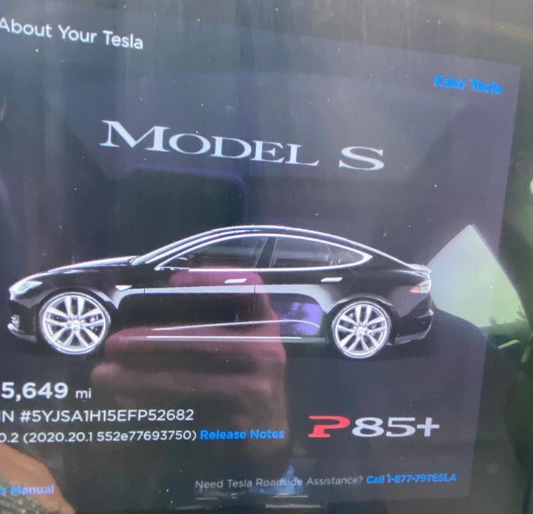2014 Tesla Model S - Image 9 of 10