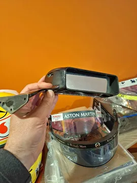 2004 McLaren F1 Mirror