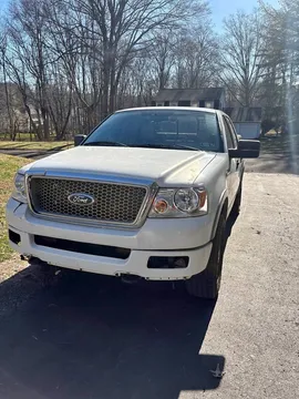 2004 Ford F-150 Lariat
