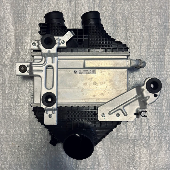 2014 Parts & Memorabilia Mechanical Components - Image 2 of 3