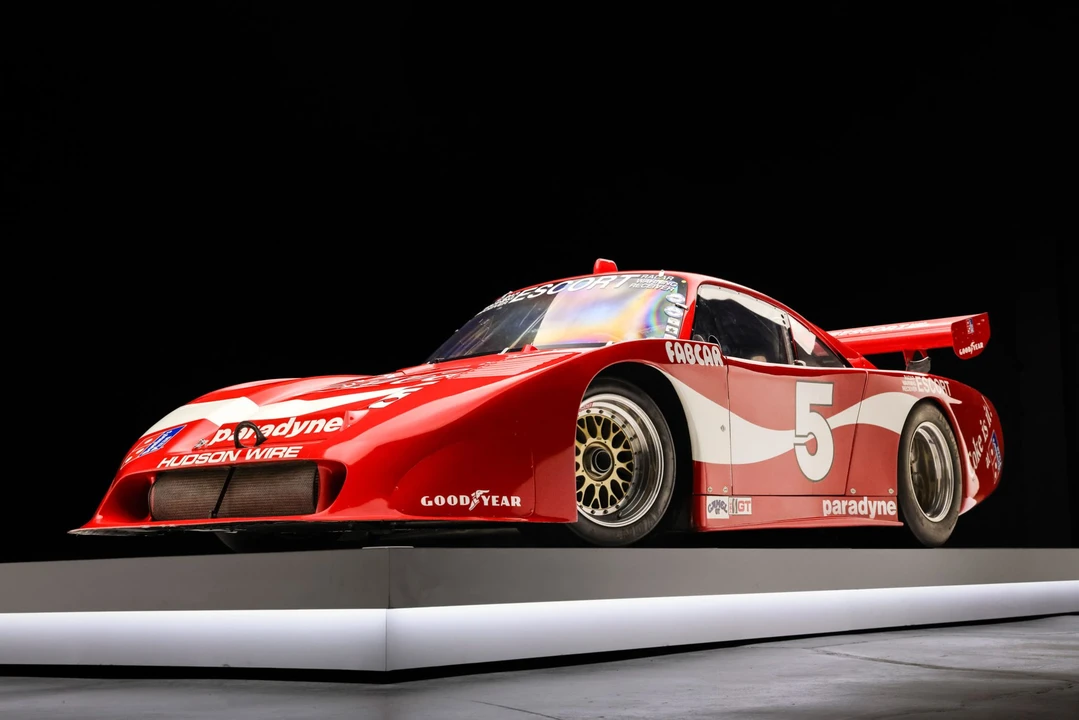 Porsche 934 & 935 - Image 6 of 31