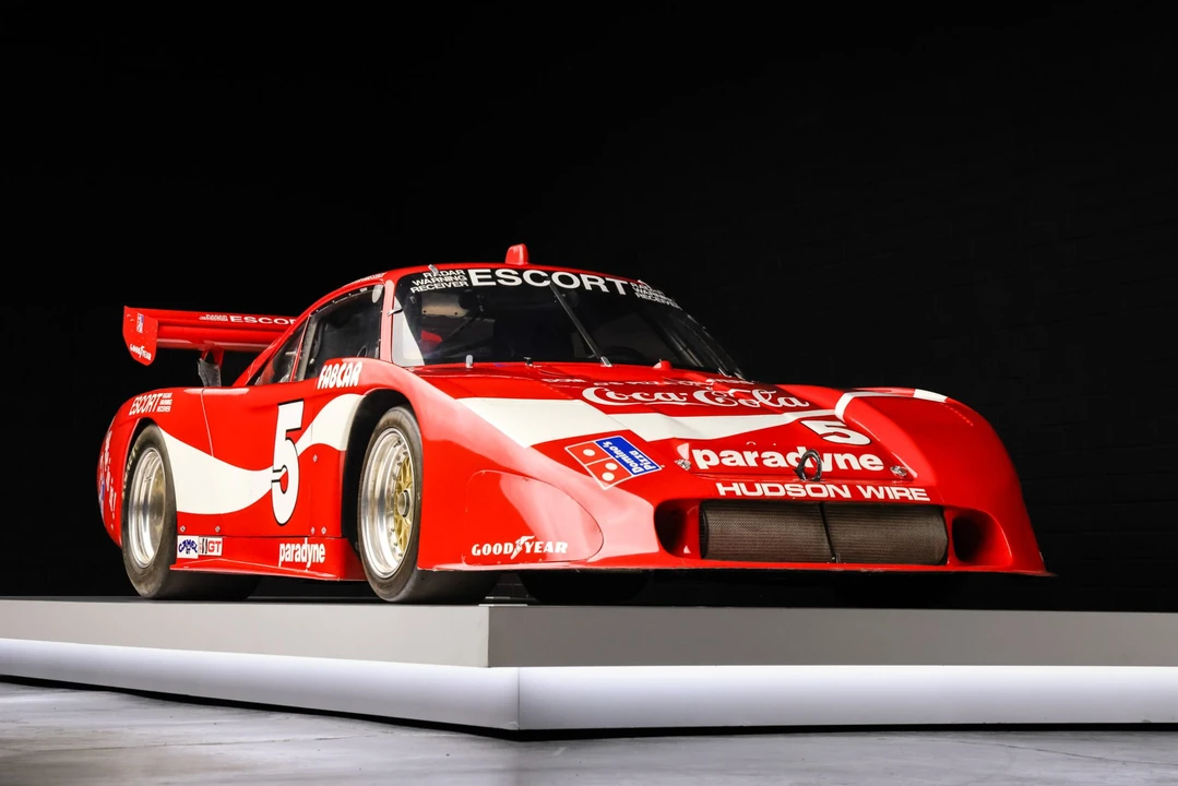 Porsche 934 & 935 - Image 14 of 31