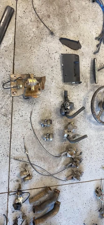 1979 Parts & Memorabilia Mechanical Components - Image 5 of 8