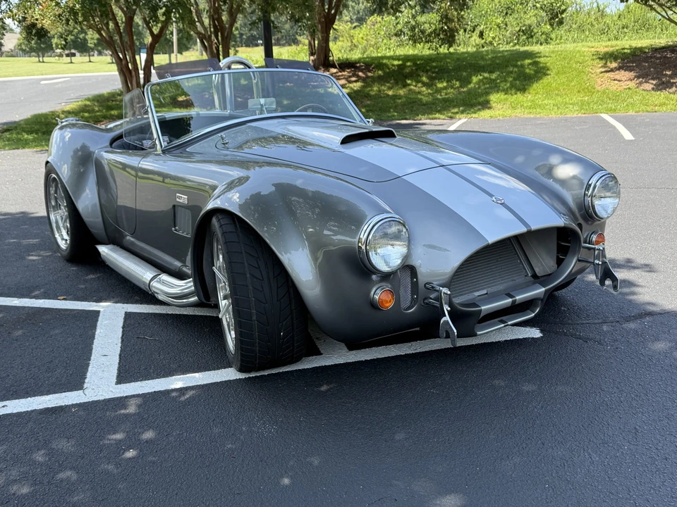 Factory Five Roadster - Image 21 of 31