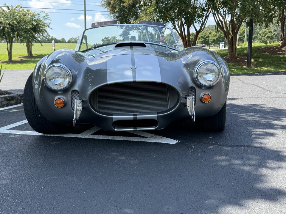 Factory Five Roadster - Image 23 of 31
