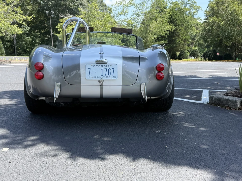 Factory Five Roadster - Image 12 of 31