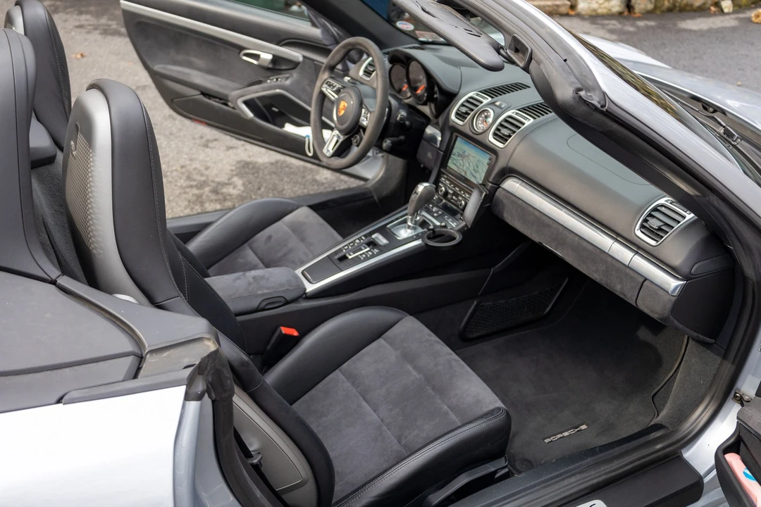 2016 Porsche 981 Boxster GTS - Image 14 of 20