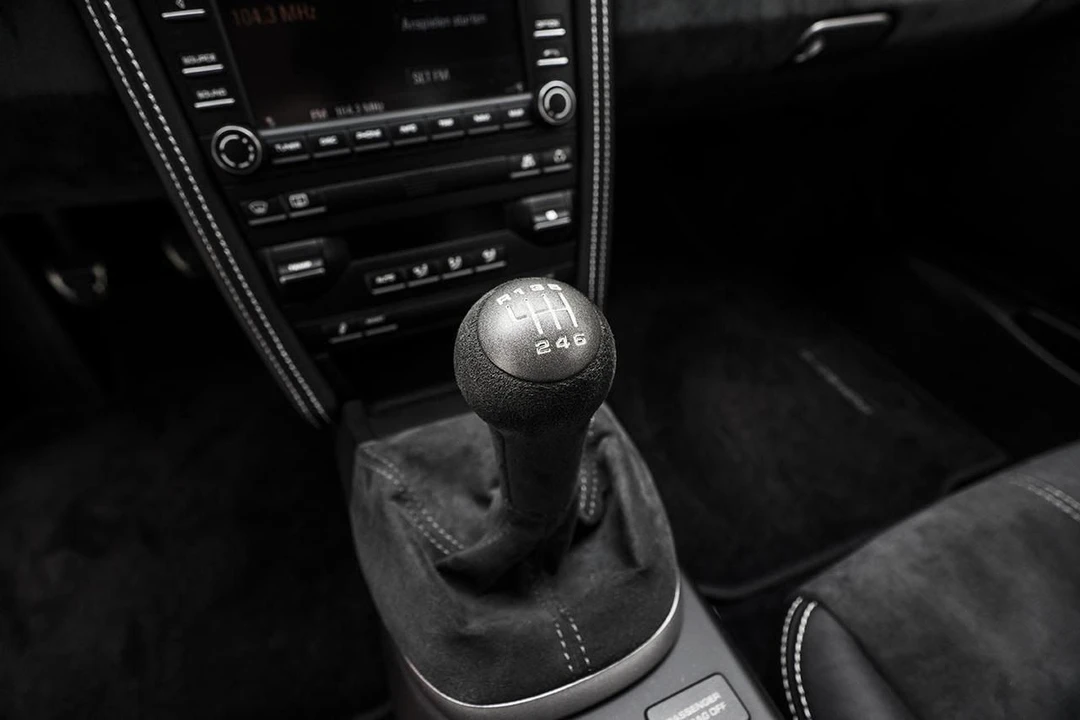 2011 Porsche 997 GT3 - Image 5 of 5