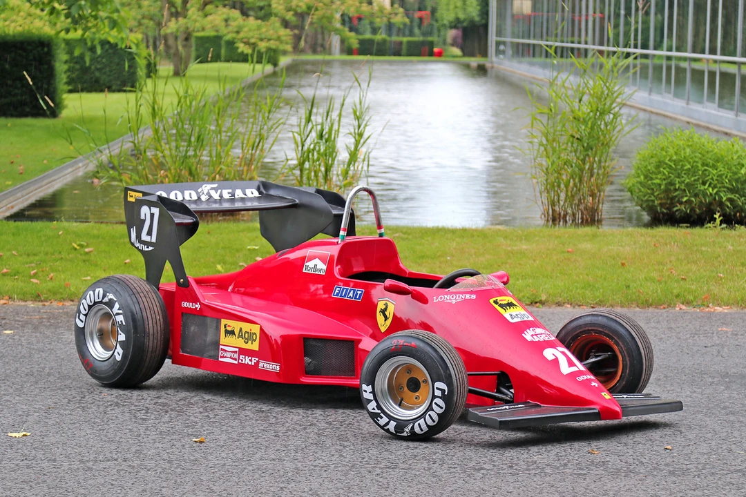 Ferrari Replica - Image 2 of 30