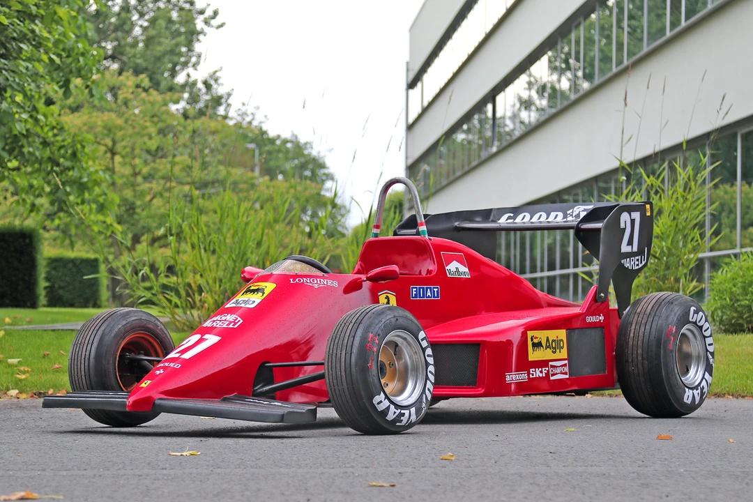 Ferrari Replica - Image 6 of 30