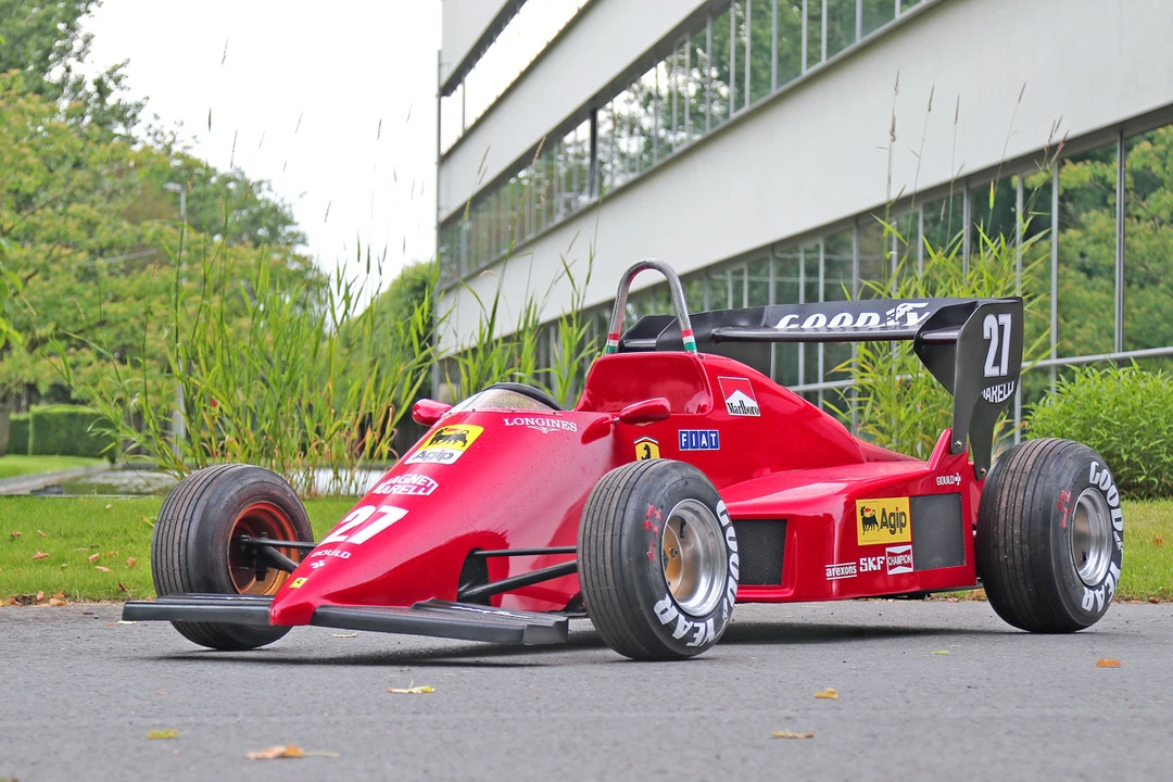 Ferrari Replica - Image 14 of 30