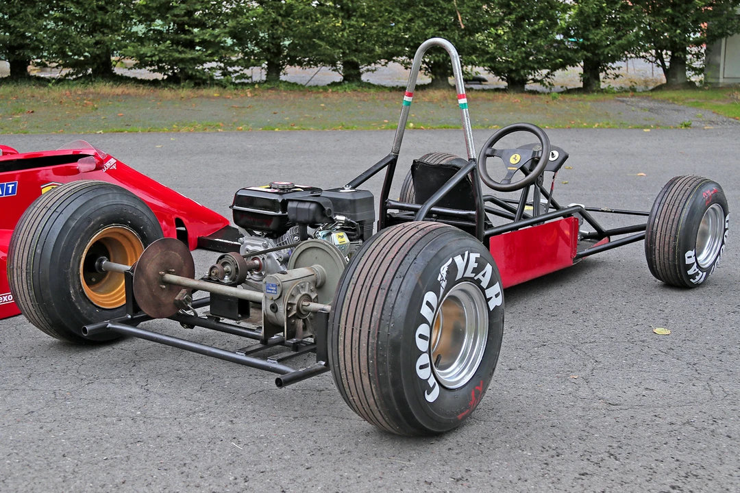 Ferrari Replica - Image 28 of 30