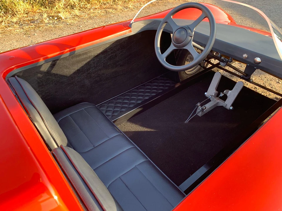 Ferrari Replica - Image 4 of 23