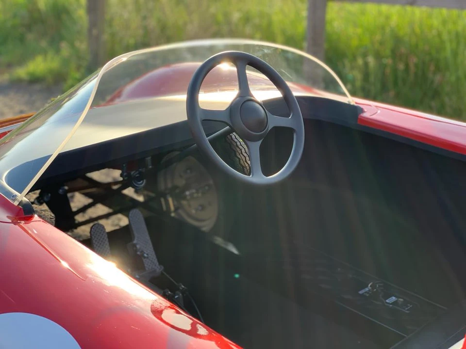 Ferrari Replica - Image 10 of 23