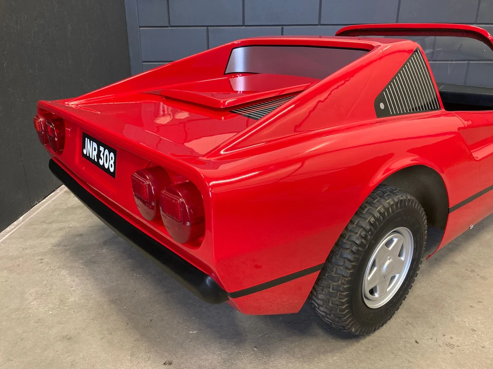 Ferrari Replica - Image 14 of 23