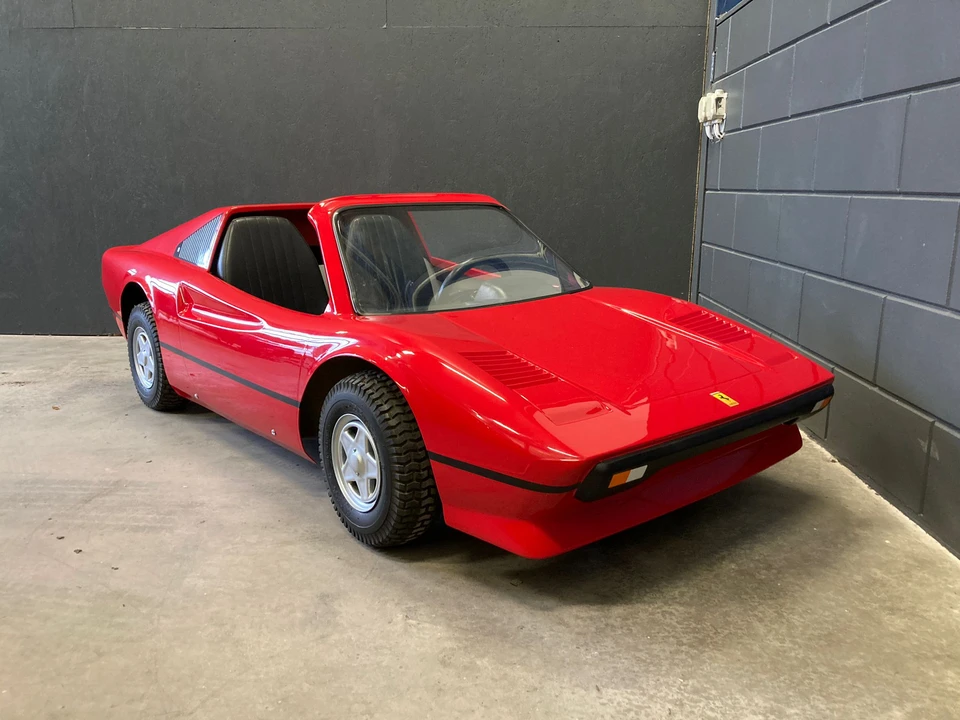 Ferrari Replica - Image 10 of 23
