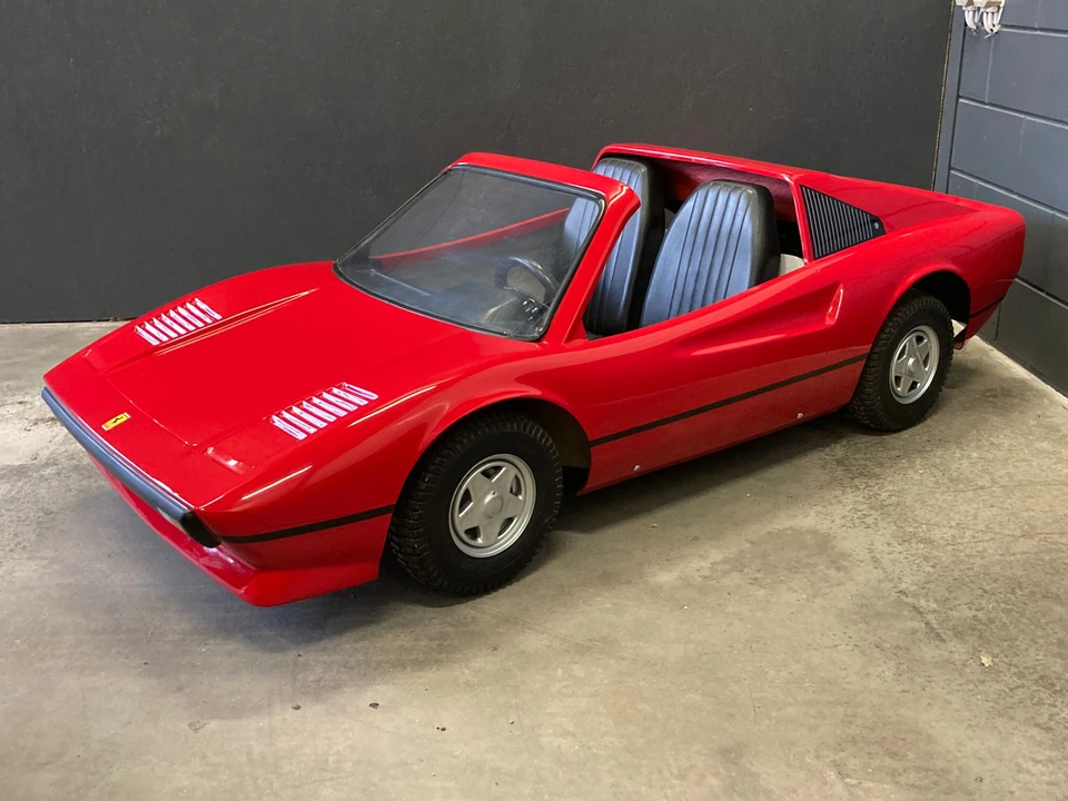 Ferrari Replica - Image 4 of 23