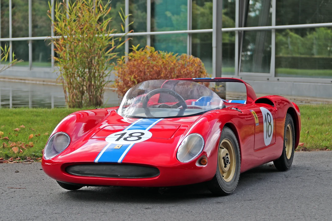 Ferrari Replica - Image 2 of 20