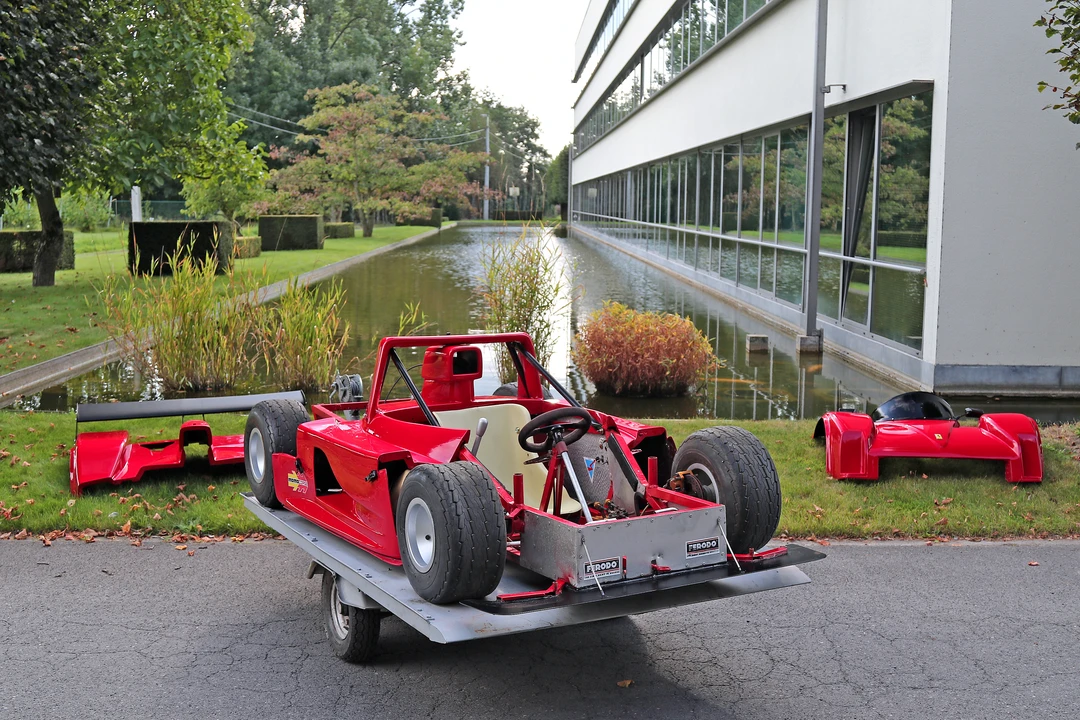 Ferrari Replica - Image 24 of 27