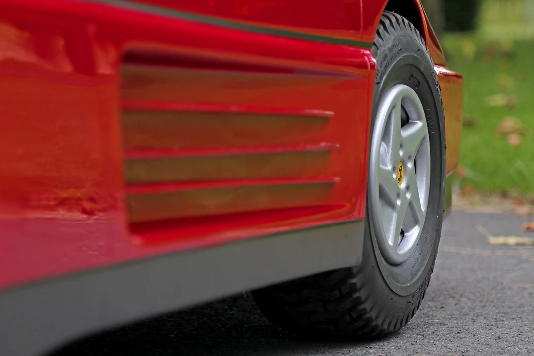 Ferrari 348 ts - Image 18 of 19