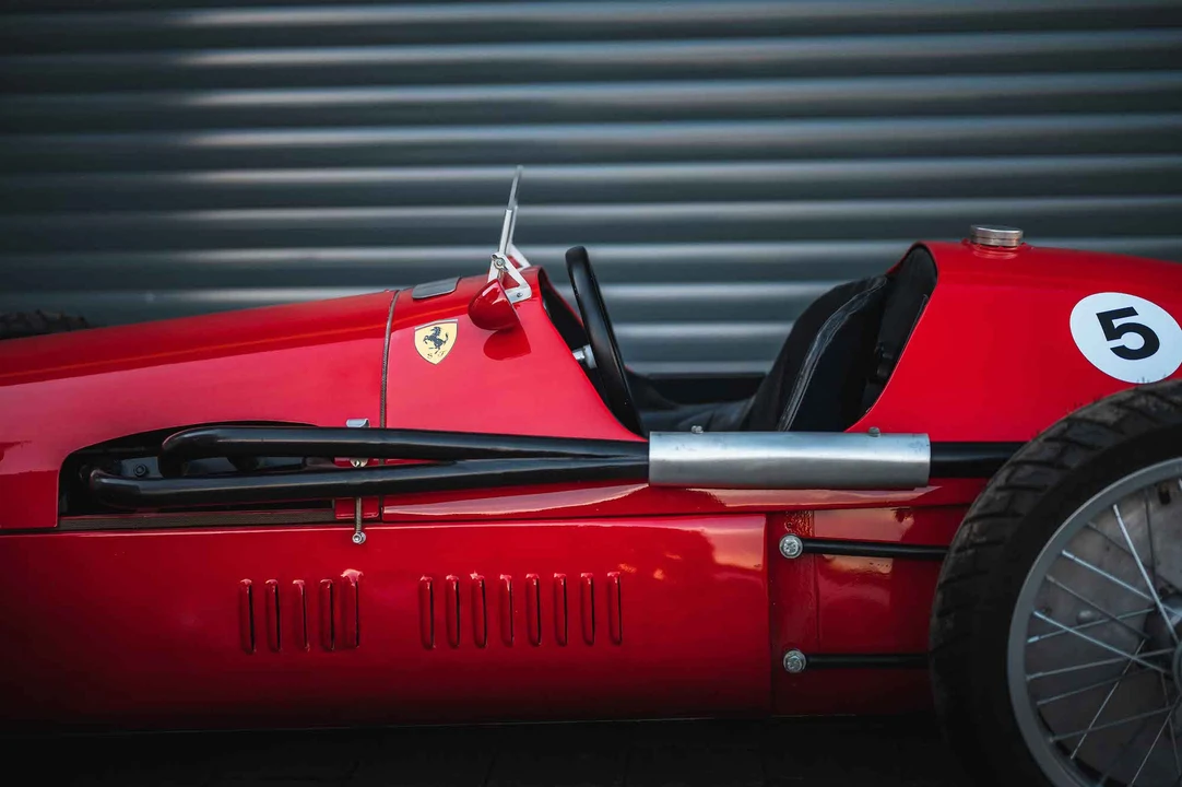 Ferrari Replica - Image 17 of 31