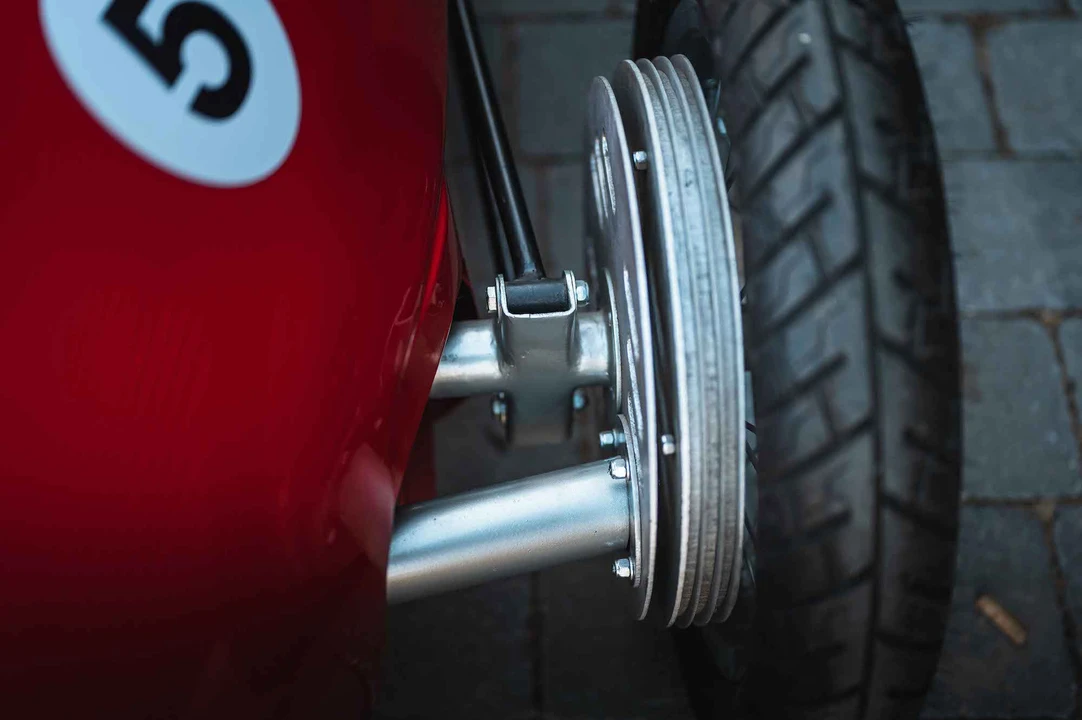 Ferrari Replica - Image 24 of 31