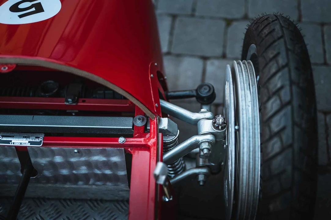 Ferrari Replica - Image 25 of 31