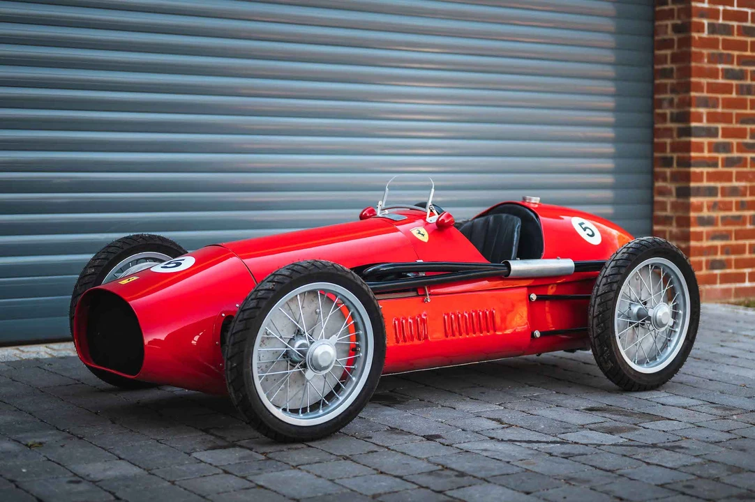 Ferrari Replica - Image 5 of 31