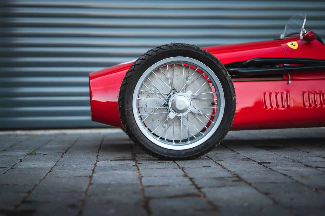 Ferrari Replica - Image 12 of 31