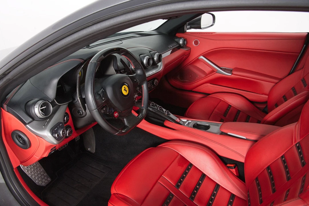 2017 Ferrari F12berlinetta - Image 10 of 24