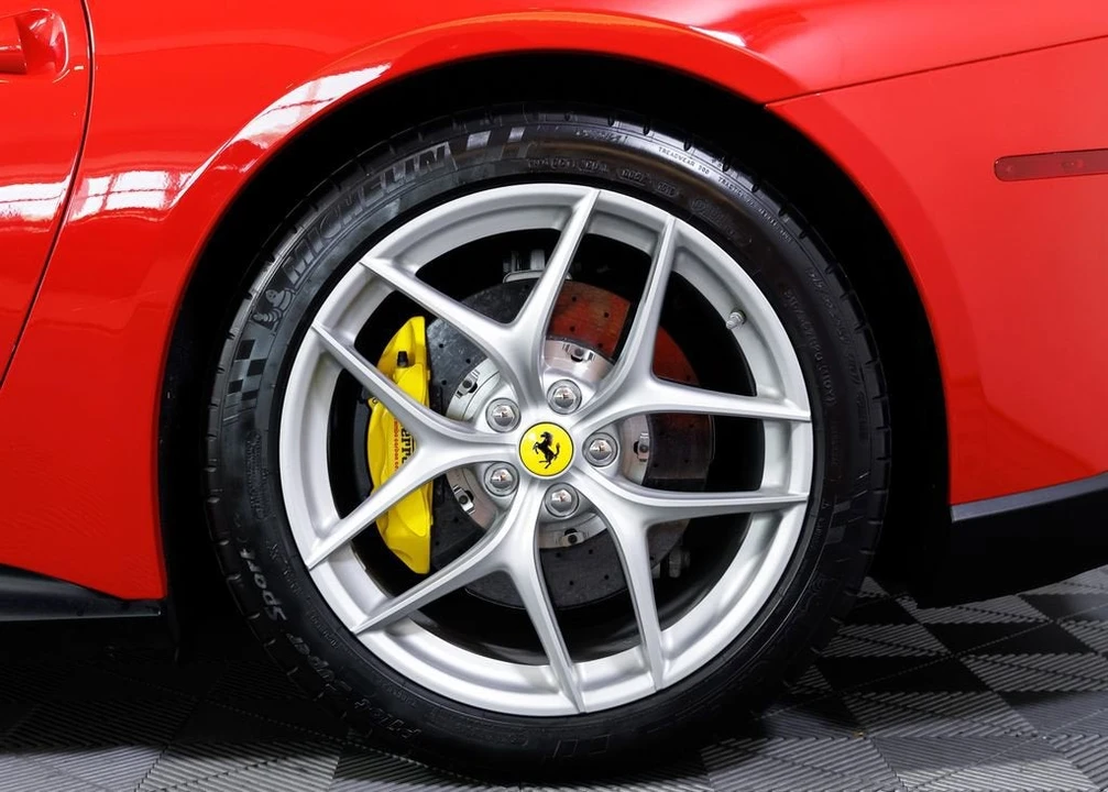 2017 Ferrari F12berlinetta - Image 6 of 24