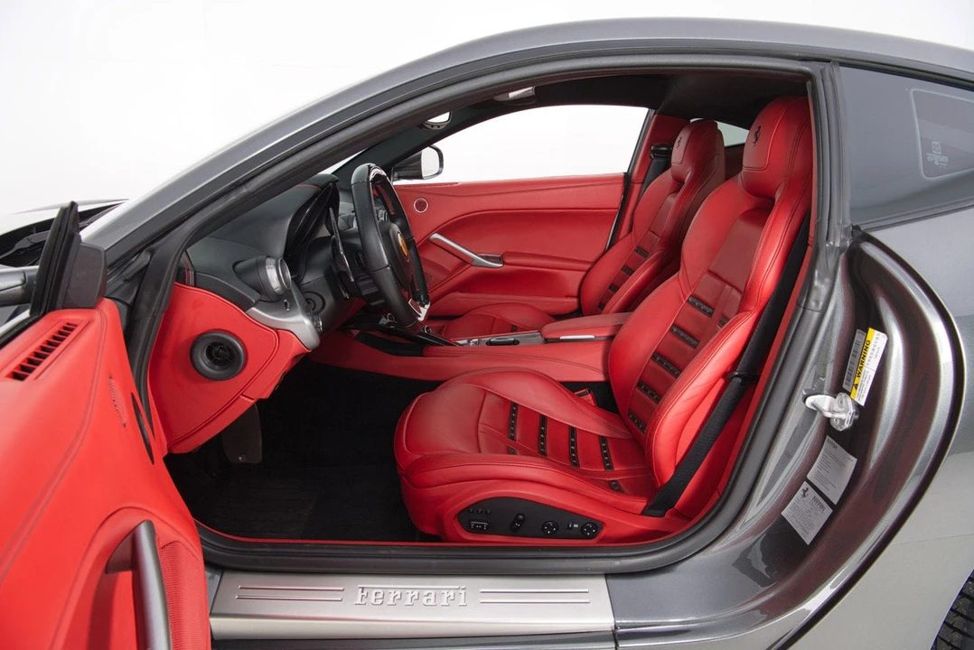 2017 Ferrari F12berlinetta - Image 11 of 24