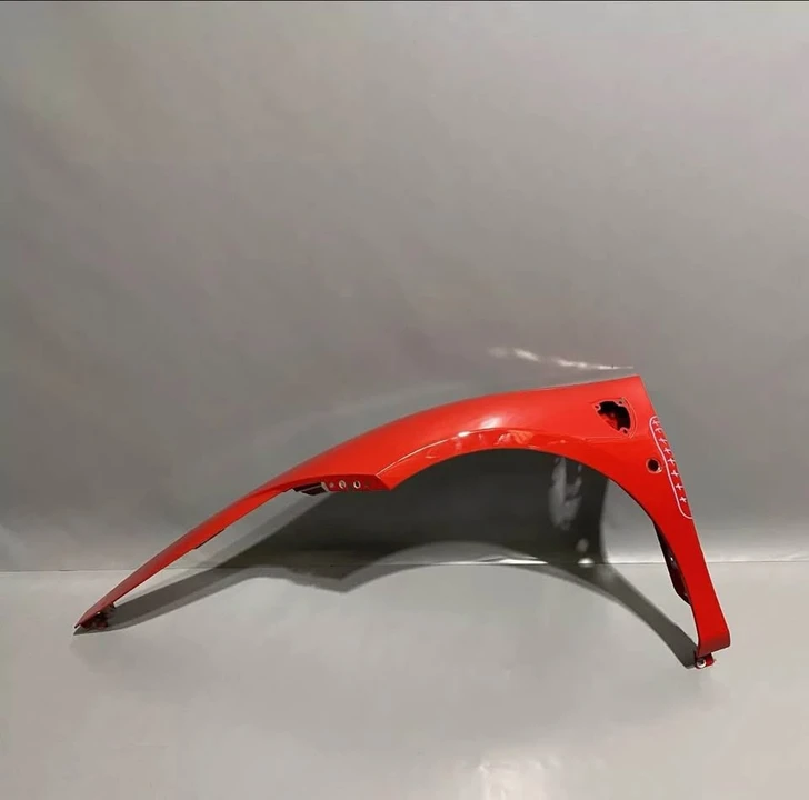2020 Parts & Memorabilia Bodywork - Image 2 of 4