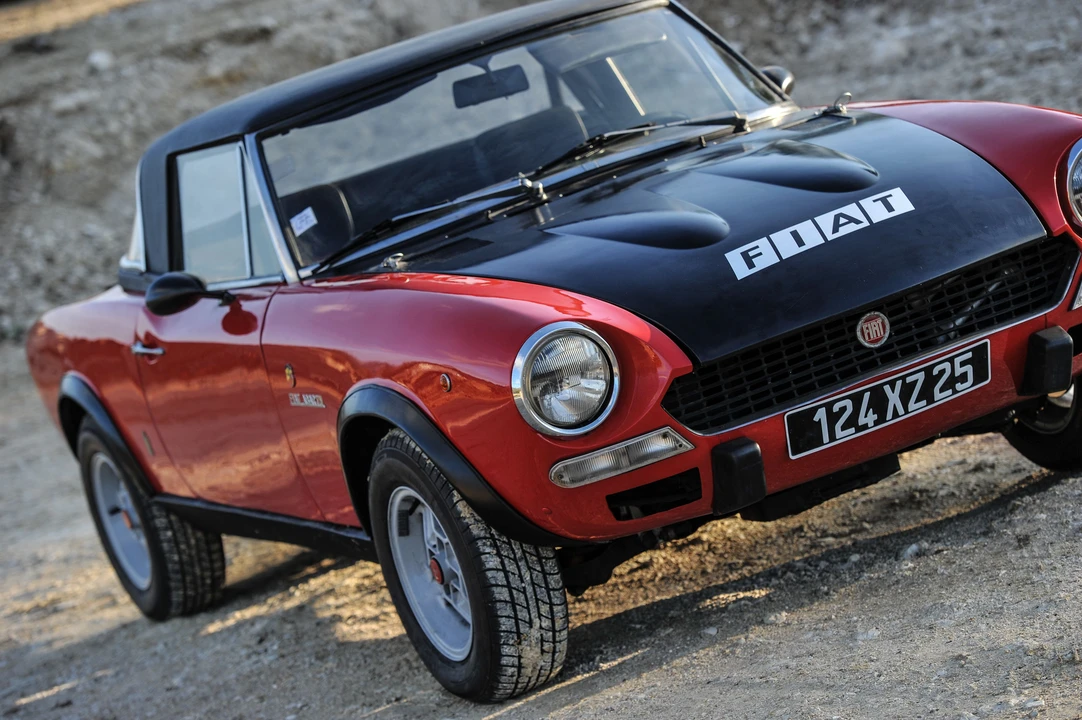 Fiat 124 Abarth Rally - Image 12 of 28