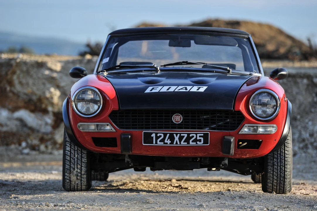 Fiat 124 Abarth Rally - Image 11 of 28