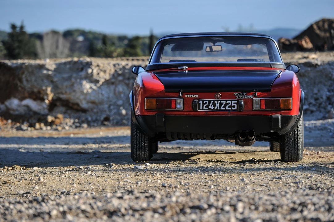 Fiat 124 Abarth Rally - Image 9 of 28