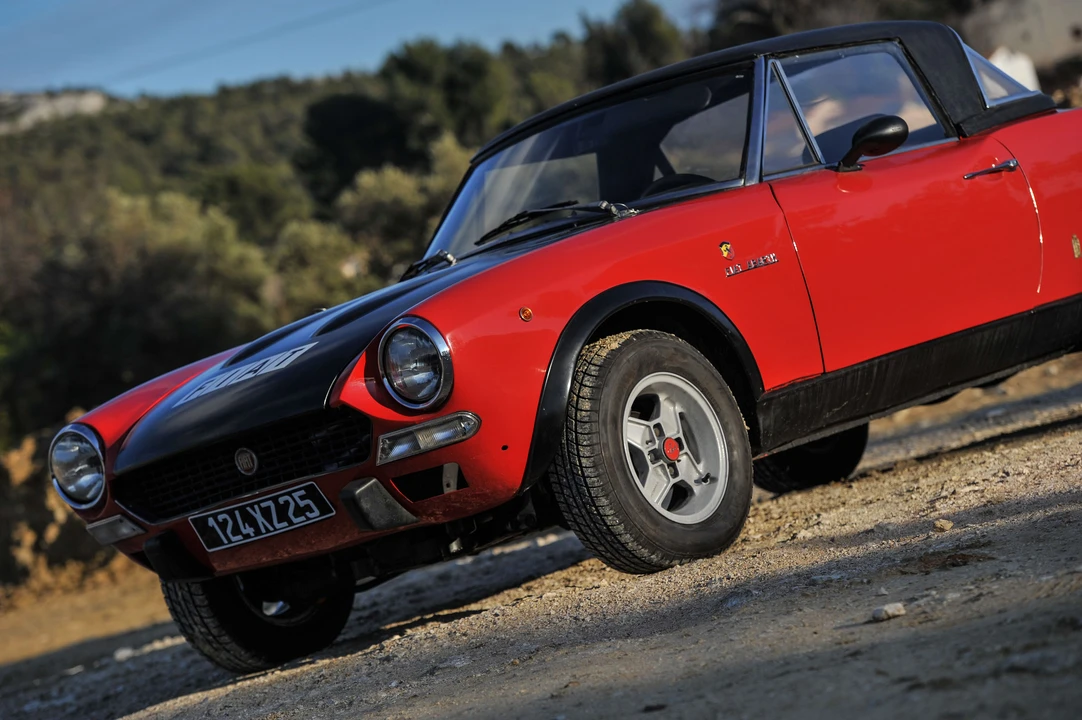 Fiat 124 Abarth Rally - Image 14 of 28