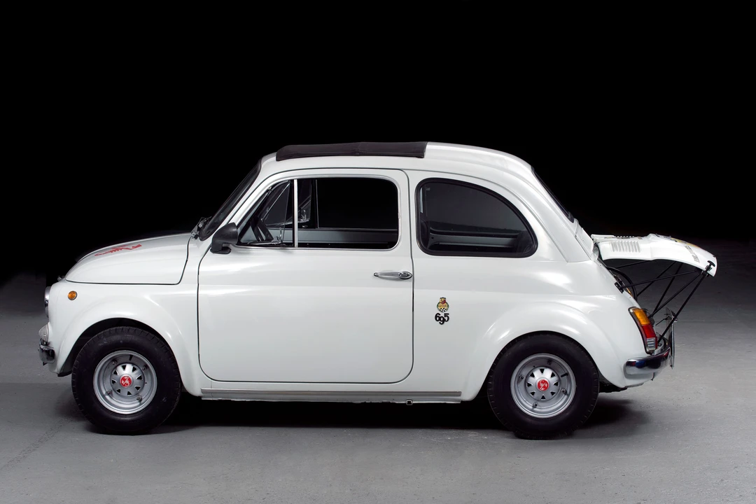 Abarth - Image 3 of 26