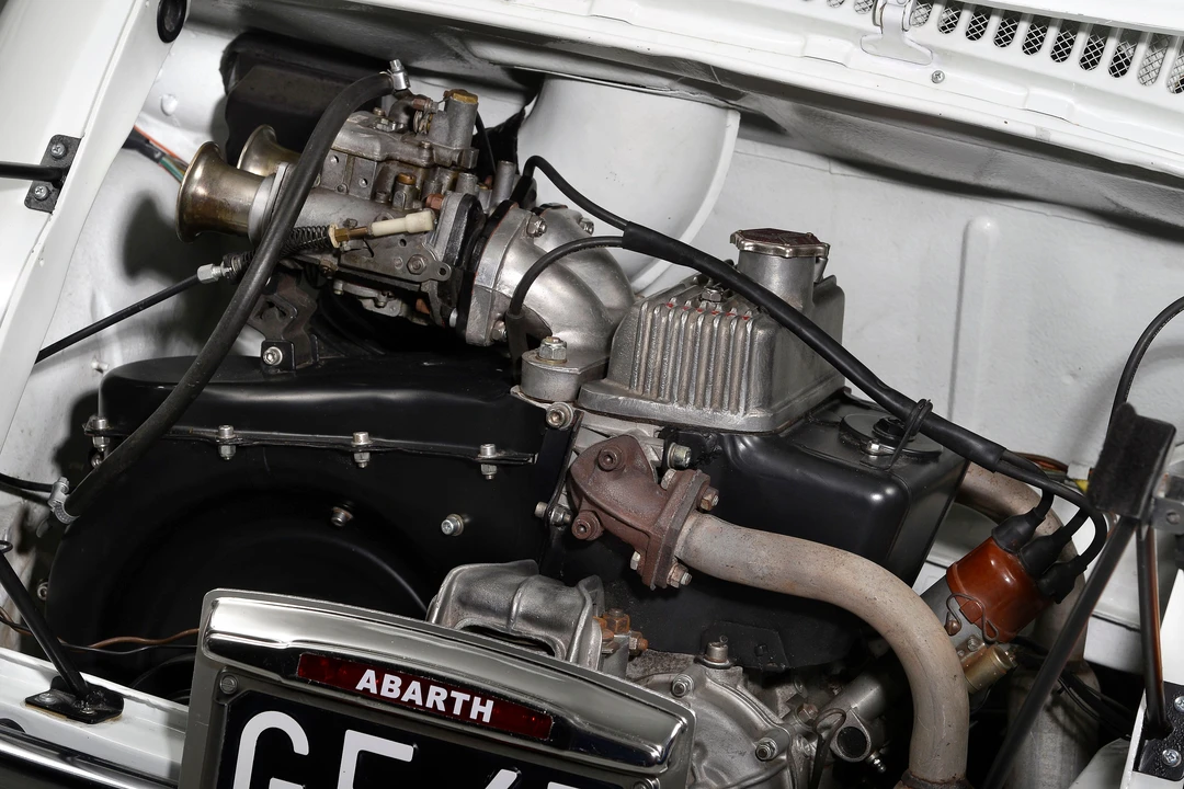 Abarth - Image 14 of 26