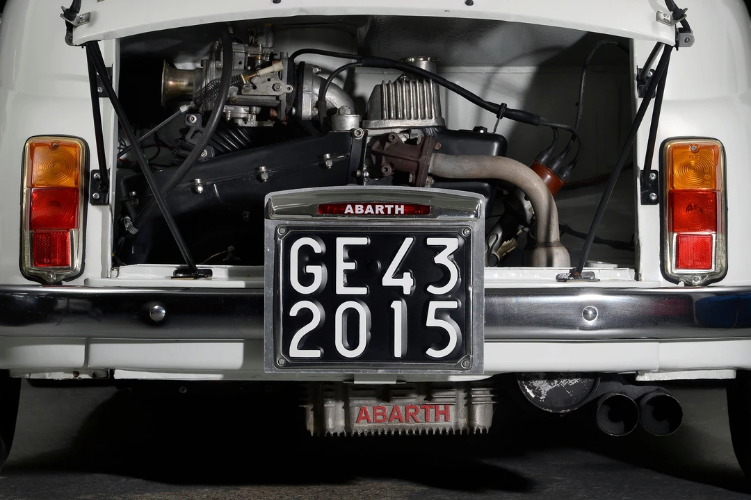 Abarth - Image 15 of 26