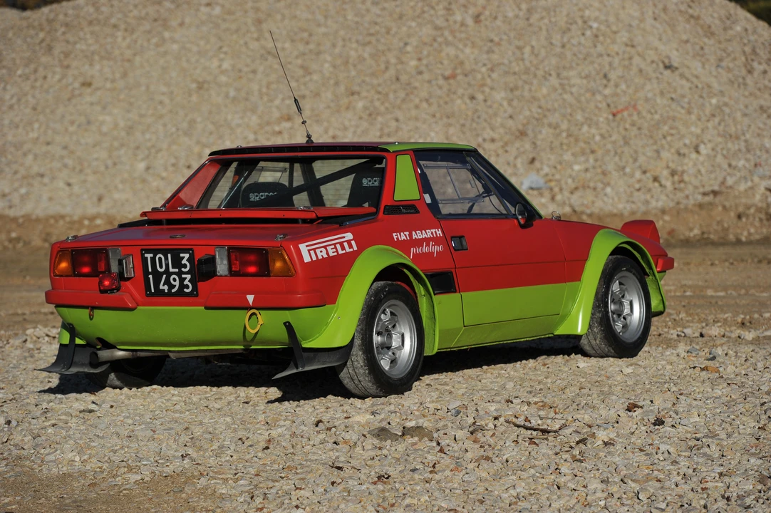 Fiat X1/9 - Image 5 of 31