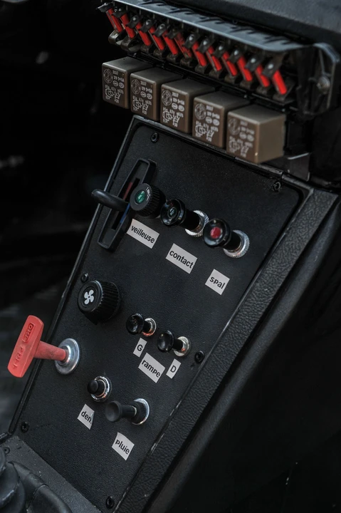 Fiat X1/9 - Image 27 of 31