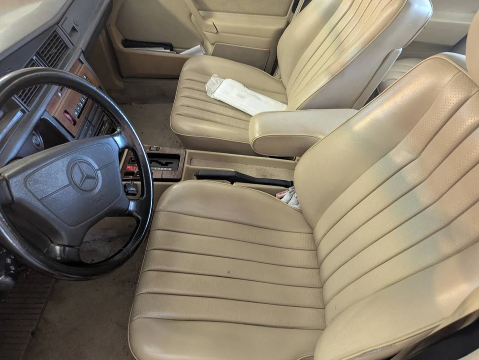 1992 Mercedes-Benz 190E - Image 5 of 6