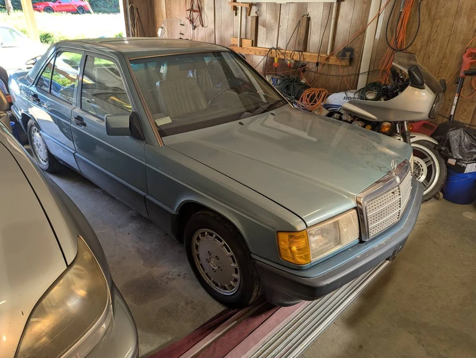 1992 Mercedes-Benz 190E - Image 2 of 6