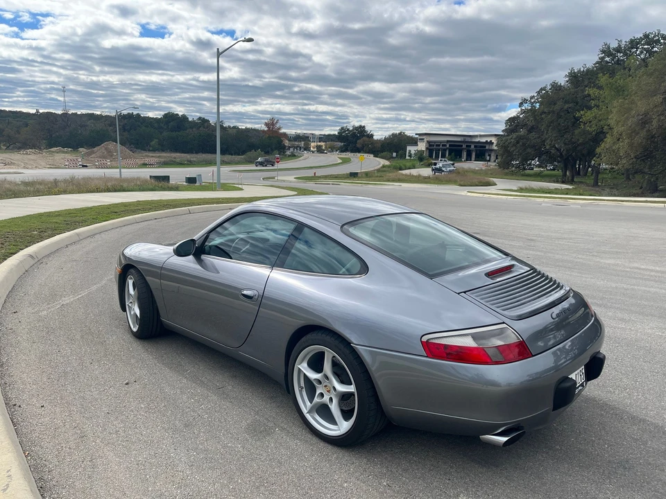 2001 Porsche 996 Carrera - Image 6 of 9
