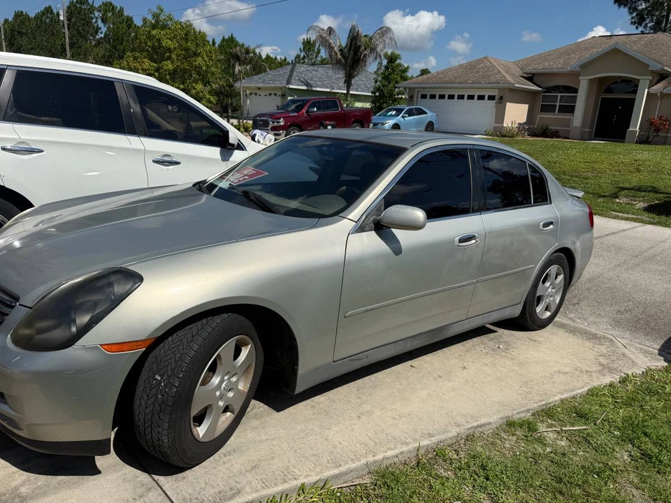2003 Infiniti G35 3rd Gen - Image 13 of 17