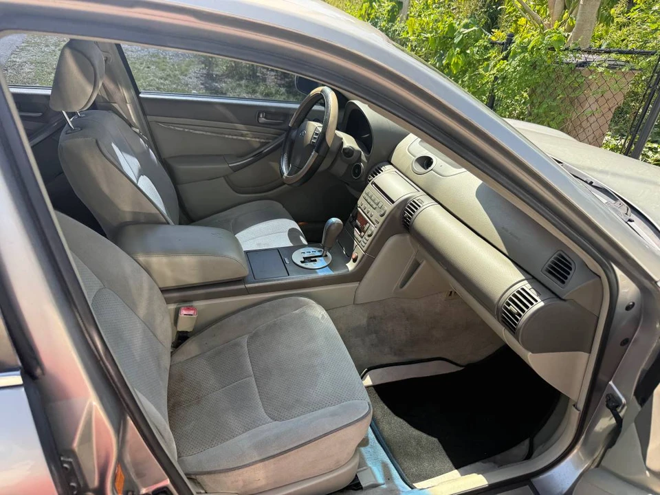 2003 Infiniti G35 3rd Gen - Image 10 of 17